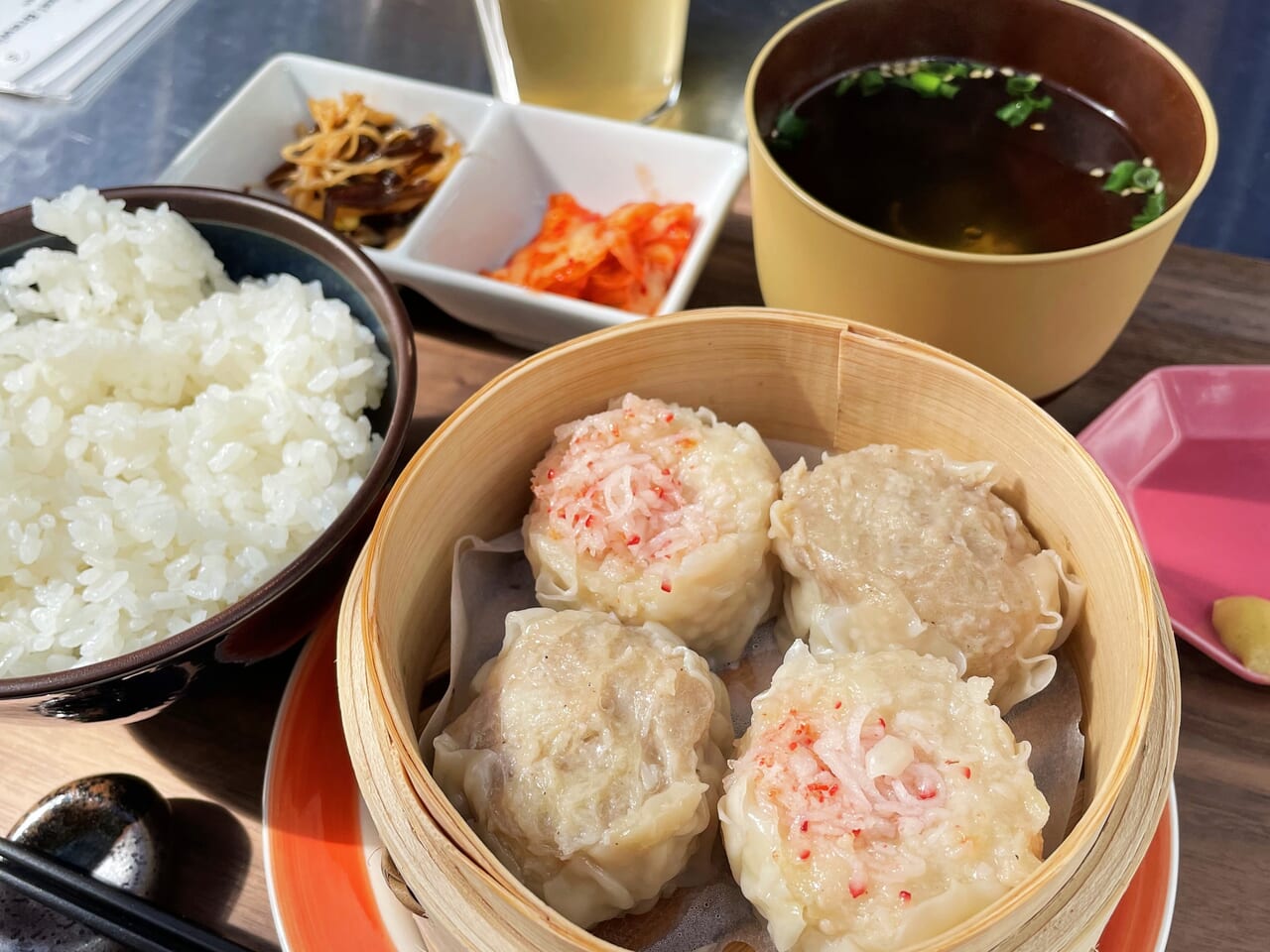 “餃ビー”が楽しめる！餃子専門店