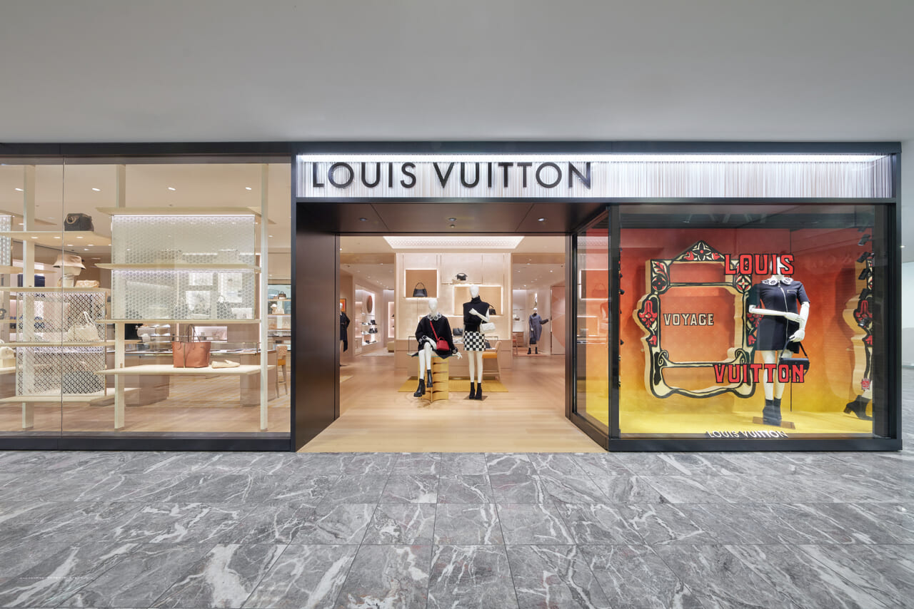 LOUIS VUITTON