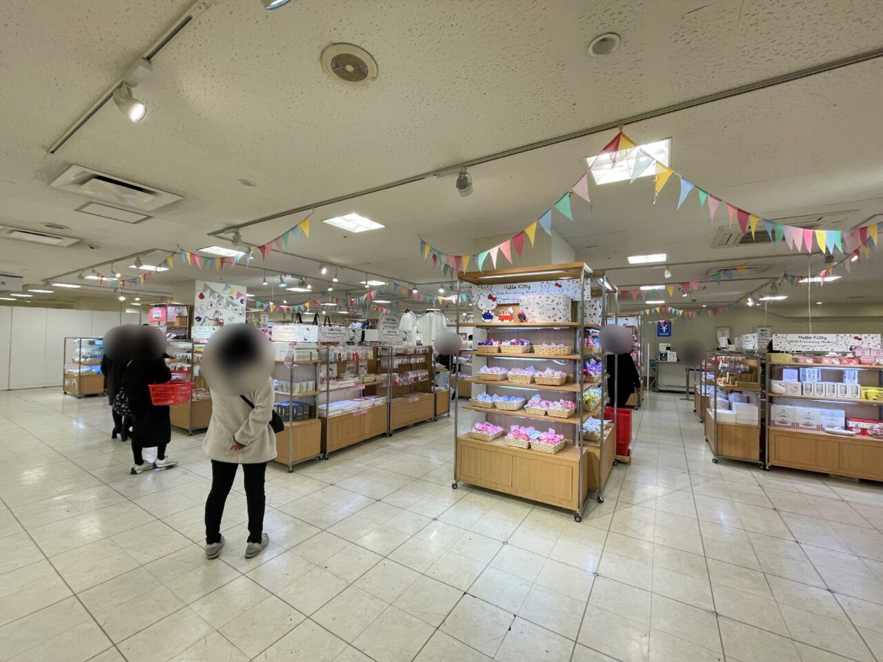 Hello Kitty 50th Anniversary Market