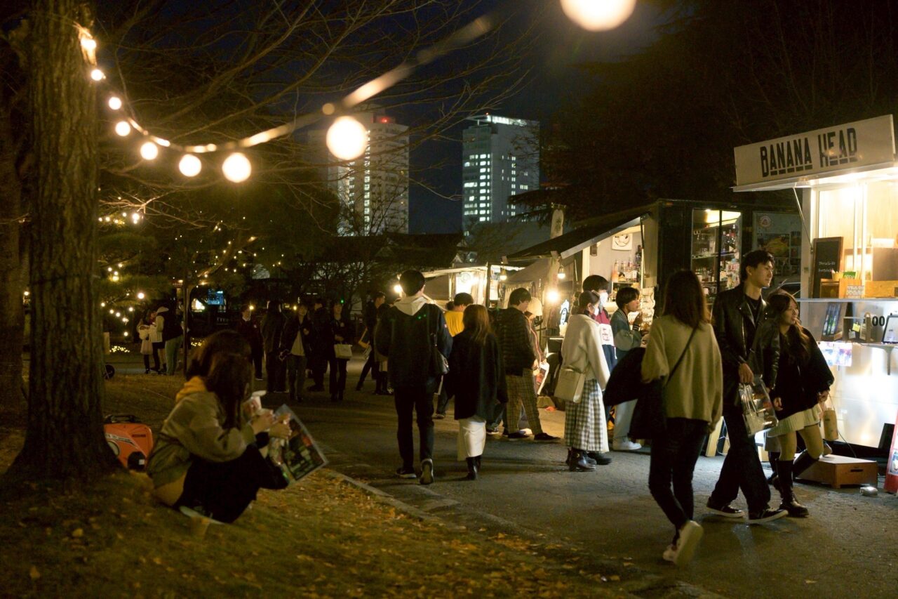 ランタン夜市とWONDERFUL AFTER HOLIDAY